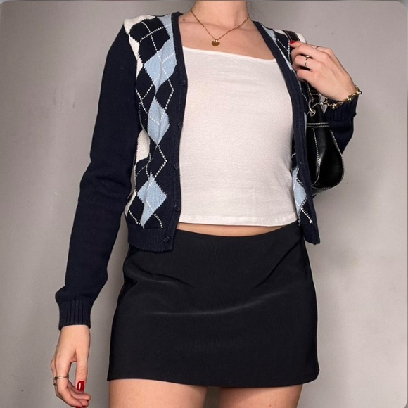 Brandy Melville Elizabeth Argyle Cardigan In Navy Blue & White - Picture 3 of 14